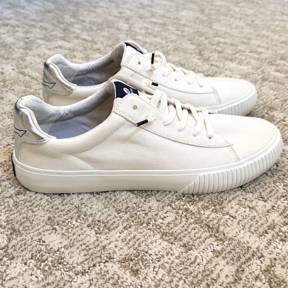 Sperry Seabed LTT Women’s White/Silver Canvas Slip-On Sneaker—9 1/2 - Picture 2 of 9